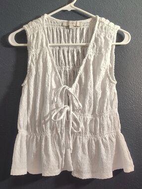 LOFT Summer Sleeveless Seersucker Heavy Textured Tie-Front Ruffled Peplum Top